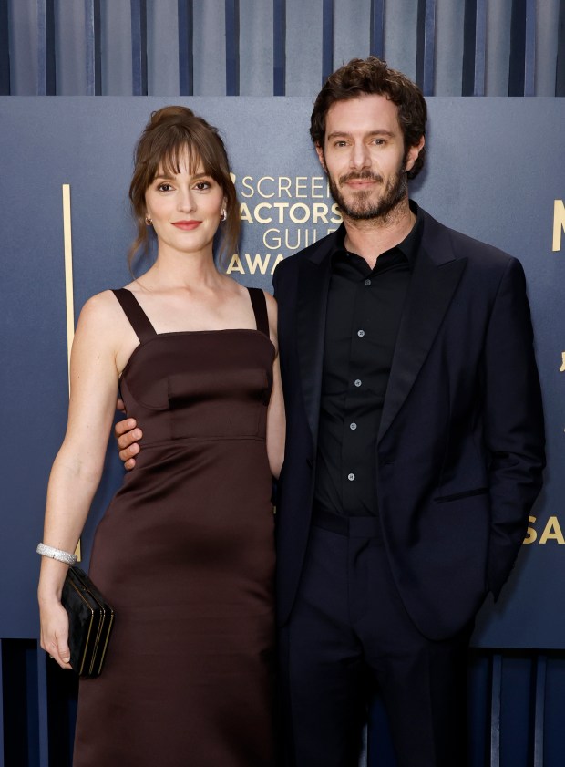 LOS ANGELES, CALIFORNIA - FEBRUARY 24: (L-R) Leighton Meester and Adam Brody attend the 30th Annual Screen Actors Guild Awards at Shrine Auditorium and Expo Hall on February 24, 2024 in Los Angeles, California. (Photo by Frazer Harrison/Getty Images)