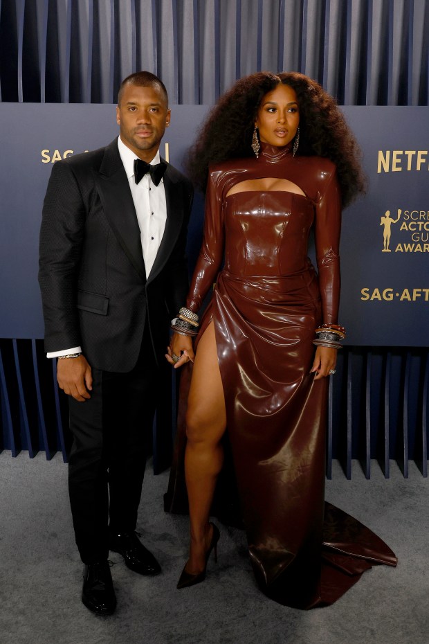 LOS ANGELES, CALIFORNIA - FEBRUARY 24: (L-R) Russell Wilson and Ciara attend the 30th Annual Screen Actors Guild Awards at Shrine Auditorium and Expo Hall on February 24, 2024 in Los Angeles, California. (Photo by Frazer Harrison/Getty Images)
