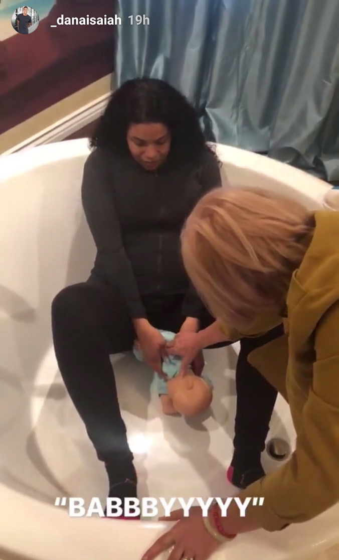 Jordin Sparks is learning all she can before her little one arrives. The mom-to-be got some practice in for how to properly deliver a child during the water birth process, as captured by hubby Dana Isaiah, on Apr. 6, 2018, following along with a doula and a baby doll.